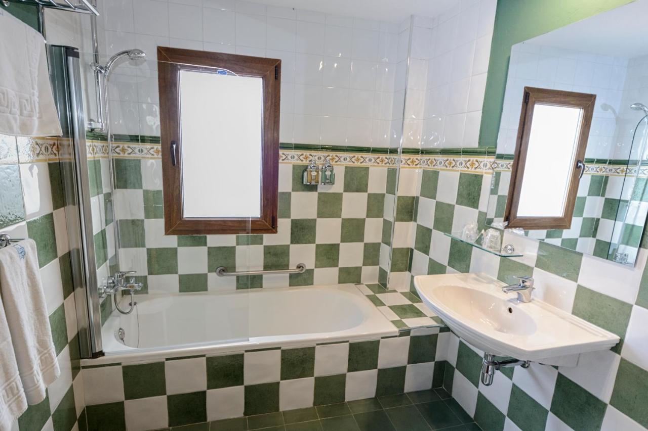 Hotel La Barrosa Abejar Εξωτερικό φωτογραφία