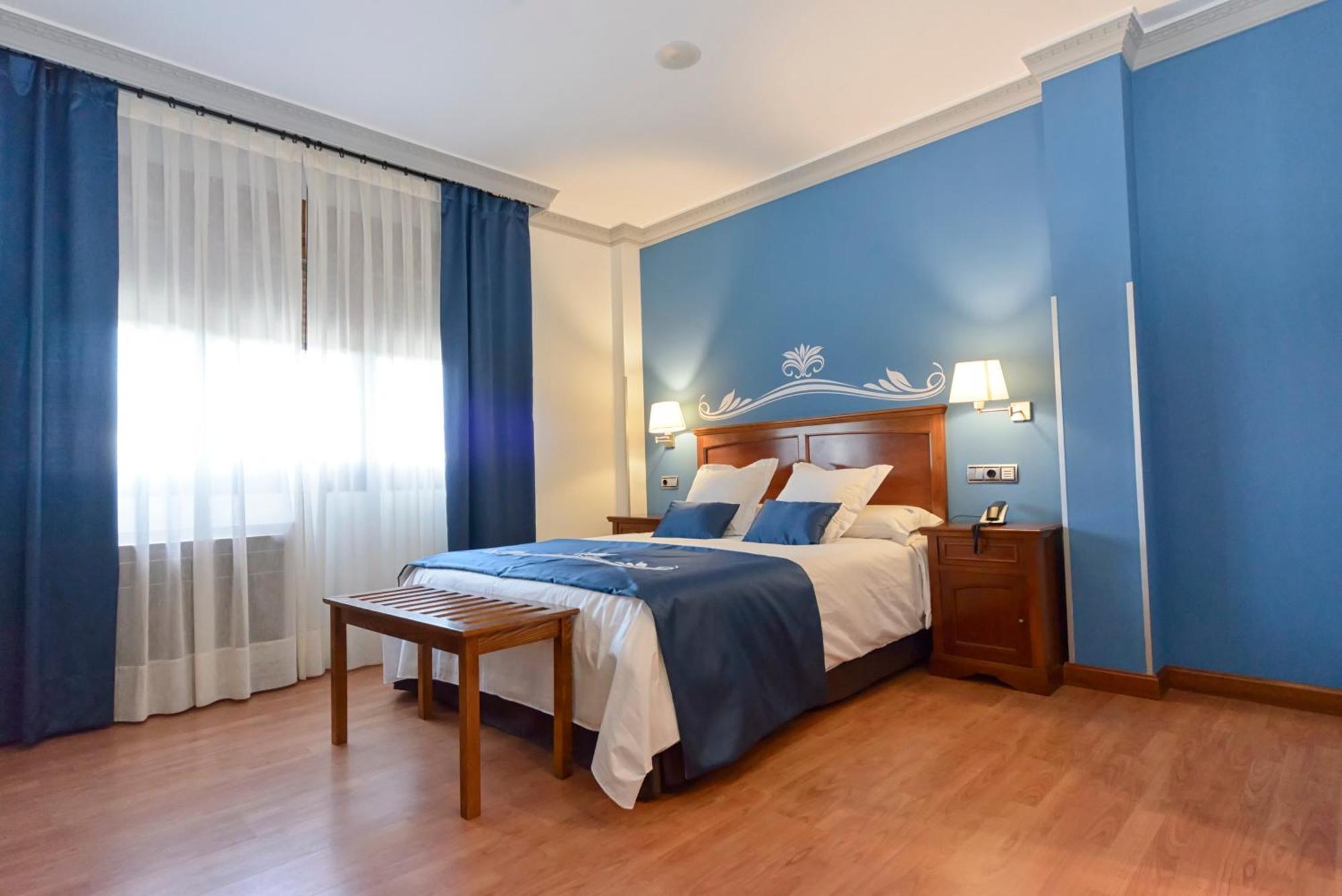 Hotel La Barrosa Abejar Εξωτερικό φωτογραφία