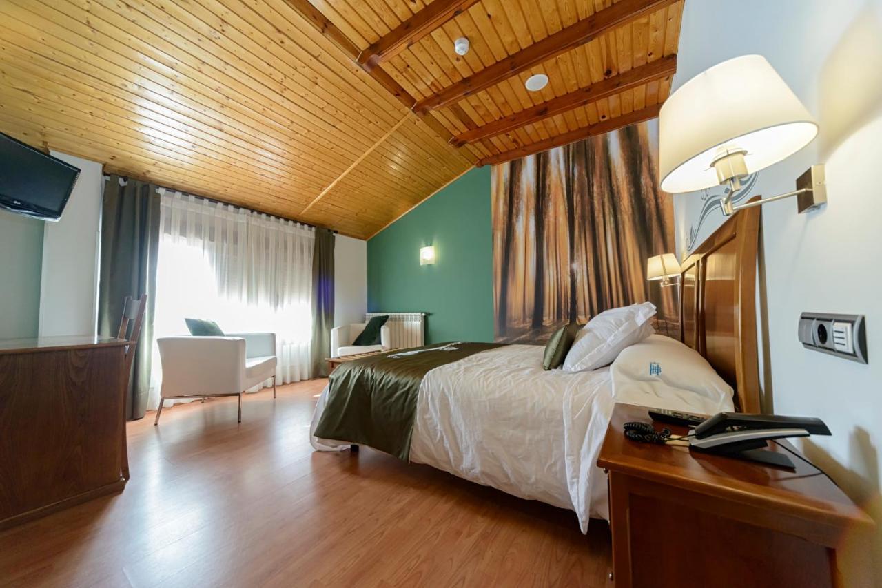 Hotel La Barrosa Abejar Εξωτερικό φωτογραφία