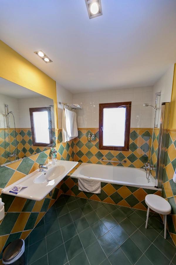 Hotel La Barrosa Abejar Εξωτερικό φωτογραφία